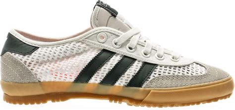 adidas tisch tennis shoes